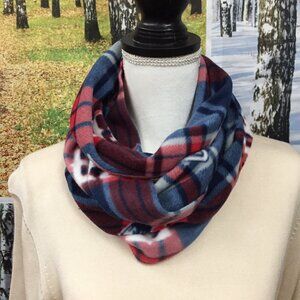 Infinity Loop Eternity Scarf NFL New England Patriots Fleece handcut 78 x 9"